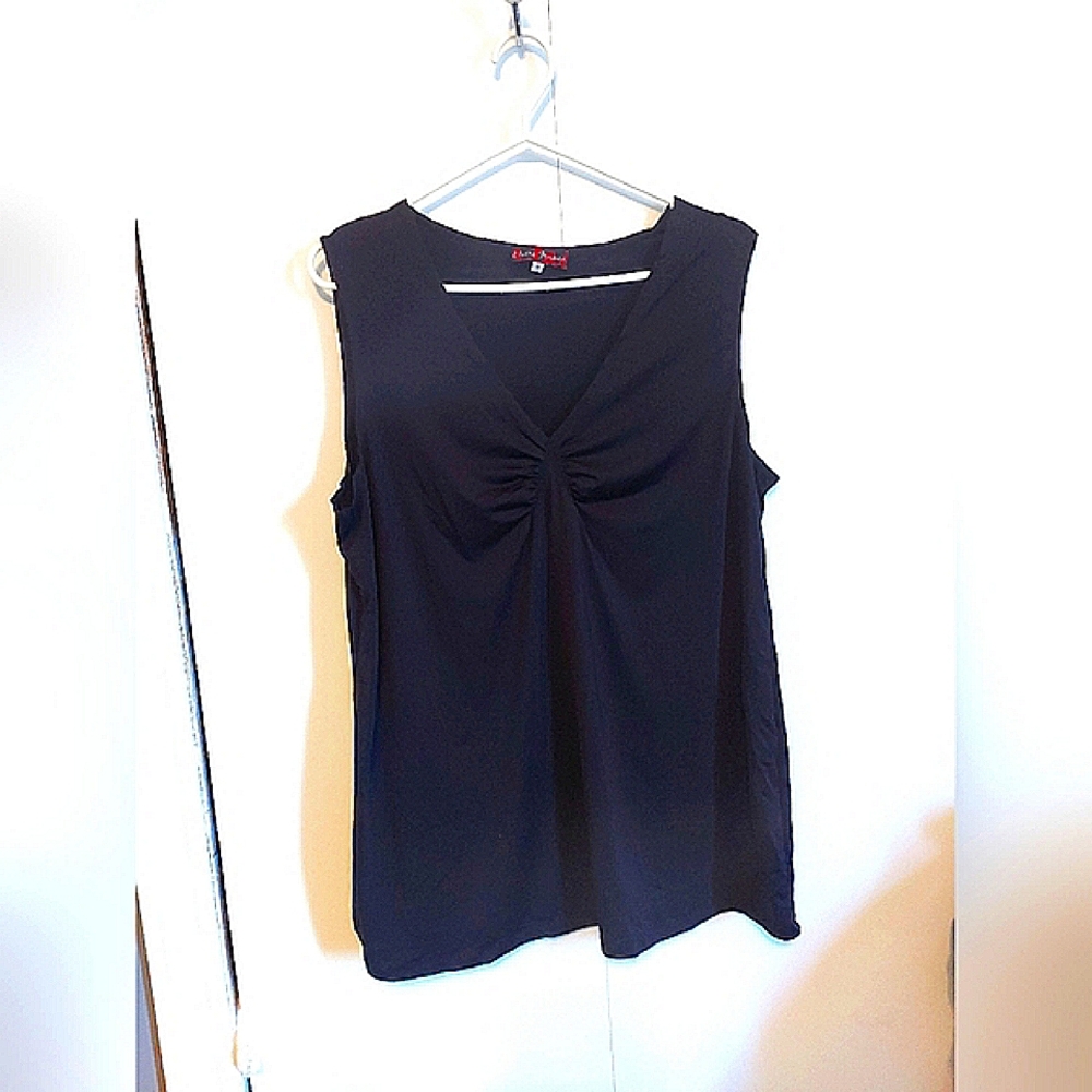 Claire France womens Sleeveless top ruched bustier front style size 1X